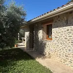 Charmante Maison En Pierre Avec Jardin Дом отдыха Les Mees